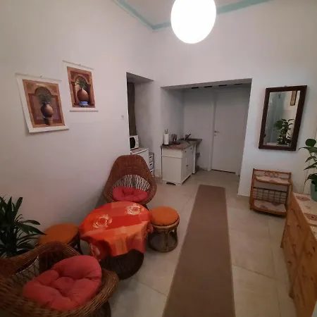 Flora Maris With A Terrace Apartment
