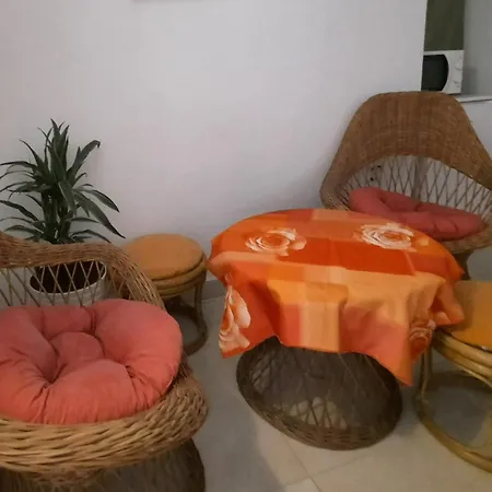 Apartment Flora Maris With A Terrace *